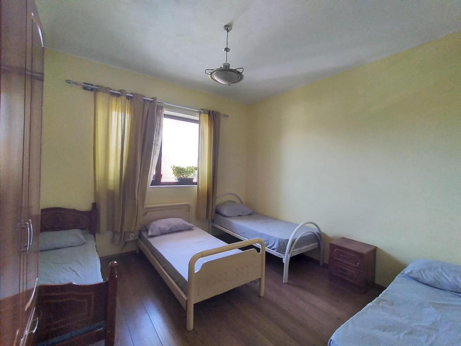 שקודר Our Way Guest House & Hostel חדר תמונה