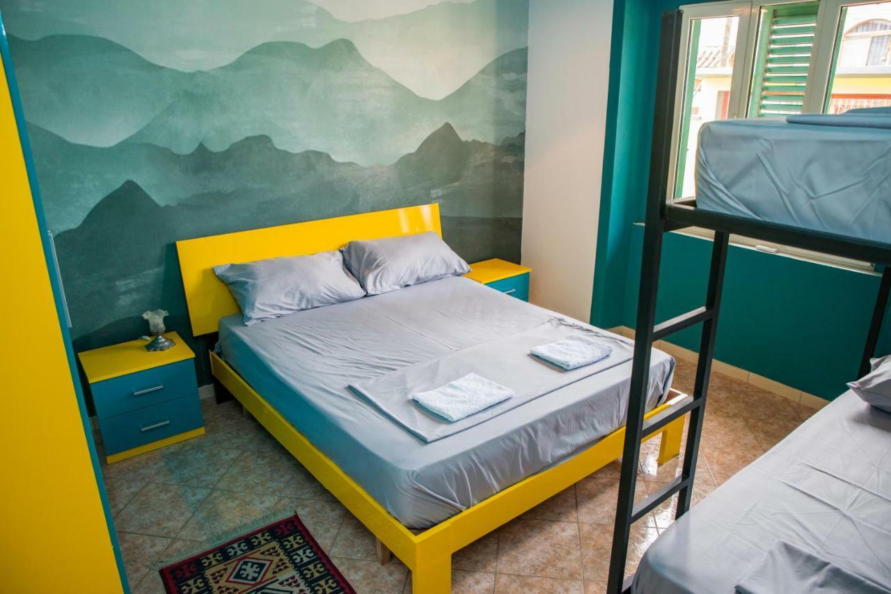 שקודר Our Way Guest House & Hostel מראה חיצוני תמונה