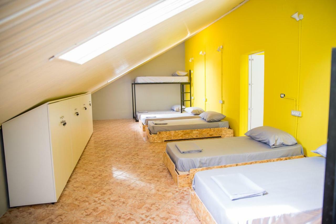 שקודר Our Way Guest House & Hostel מראה חיצוני תמונה
