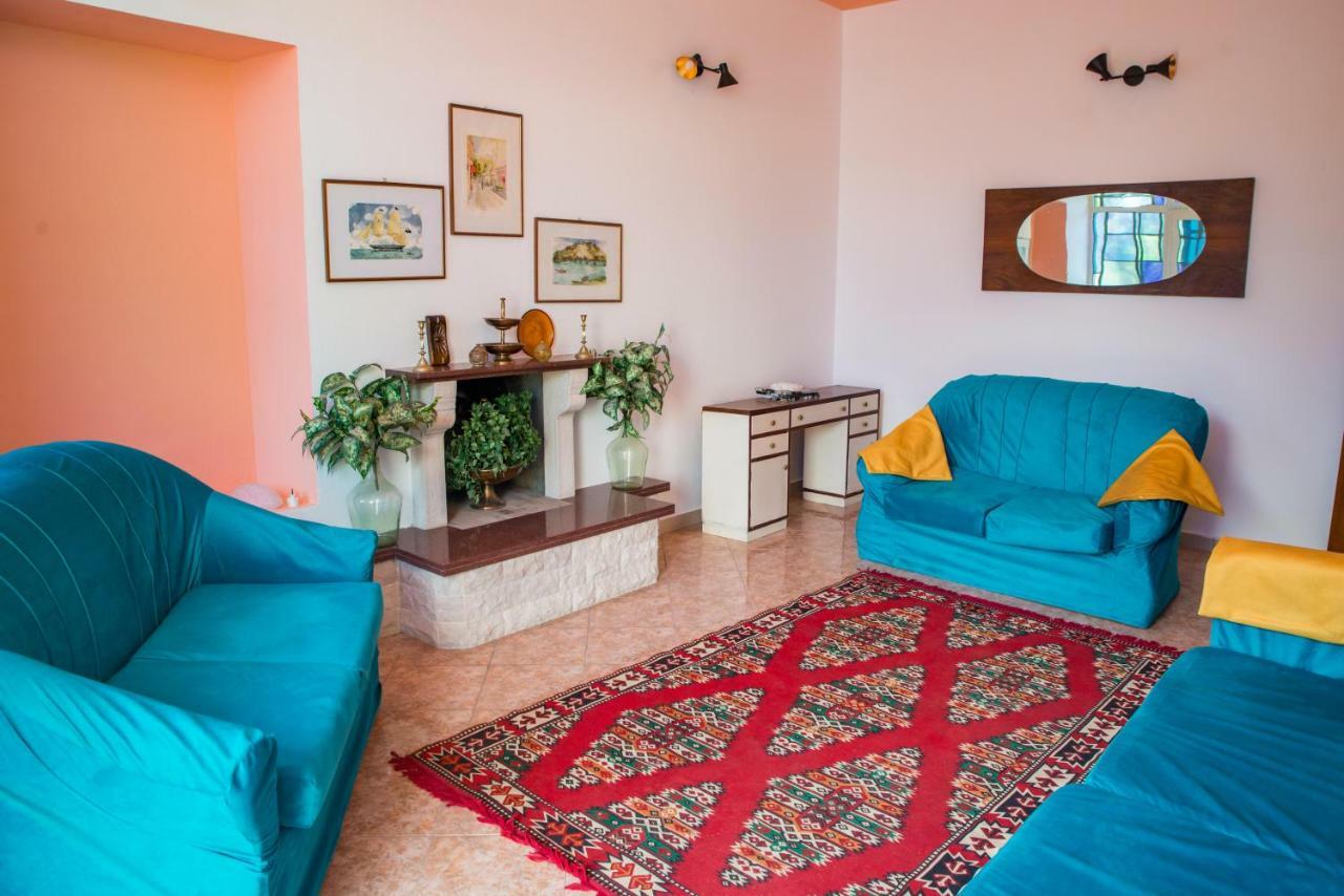 שקודר Our Way Guest House & Hostel מראה חיצוני תמונה