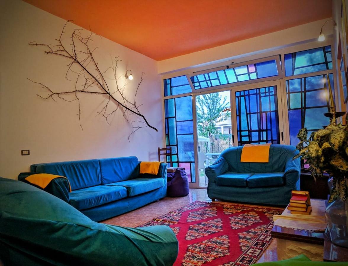שקודר Our Way Guest House & Hostel מראה חיצוני תמונה